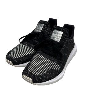 Women’s Adidias Swift Run Core Black,White & Metallic Silver Knit Sneakers: 6